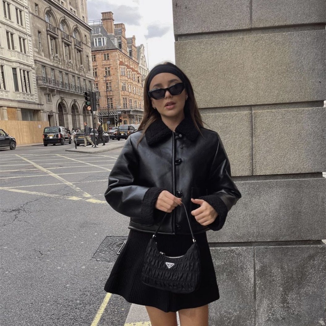 Black Leather Coat Jacket Women New Fashion Short Plush Winter Black Leather Coat Jacket Women New Fashion Short Plush Winter 1